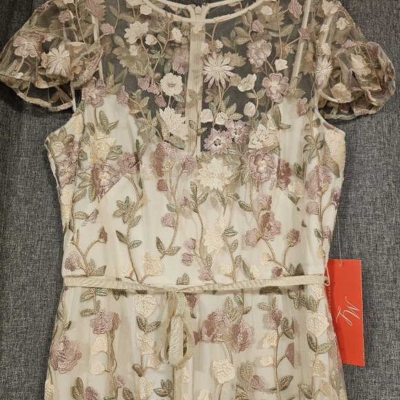 NWT Monique Lhuillier Size 12 Floral Embroidered Gown Maxi Long Formal Dress - Picture 1 of 8